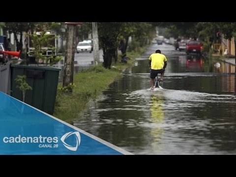 Inician evacuaciones en Los Cabos por intensas lluvias de Odile