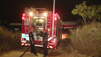 Flakët rrezikojnë fishekzjarret - Top Channel Albania - News - Lajme