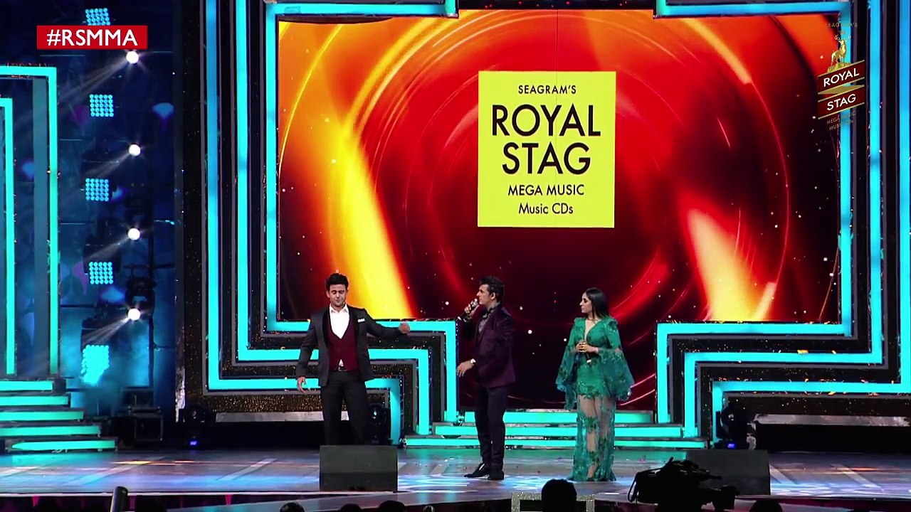 Sanket Bhosale mimics Salman Khan, Ranbir Kapoor, Farhan Akhtar, Sanjay Dutt & Nawazuddin