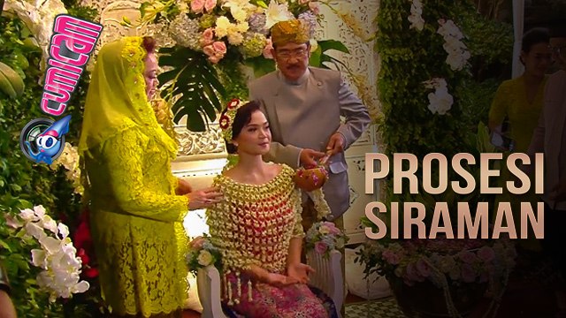 Intip Prosesi Siraman Sheza Idris Jelang Nikah - Cumicam 11 Agustus 2017