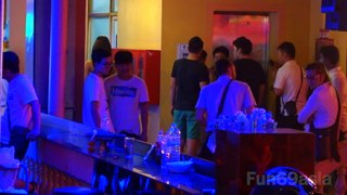 Bangkok Nightlife Tips 2017 Vlogs #7 -- Nana Plaza Sukhumvit Soi 4 Bars and Beer Prices