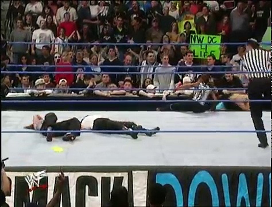 Trish Stratus vs Lita vs Ivory vs Jacqueline (Rare)