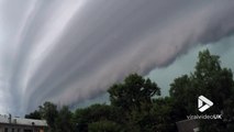 Extraordinaire vague de nuages dans le ciel en Russie !