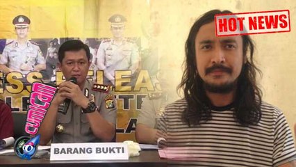 Hot News! Polisi Temukan Ganja 5 Gram di Rumah Ello - Cumicam 11 Agustus 2017