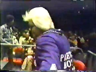 Pretty Boy Larry Sharpe vs. Dominic DeNucci [MSG 1980 10 20]