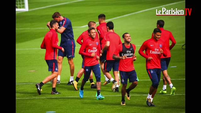 PSG : Neymar à l'entraînement avant sa rencontre contre Guingamp