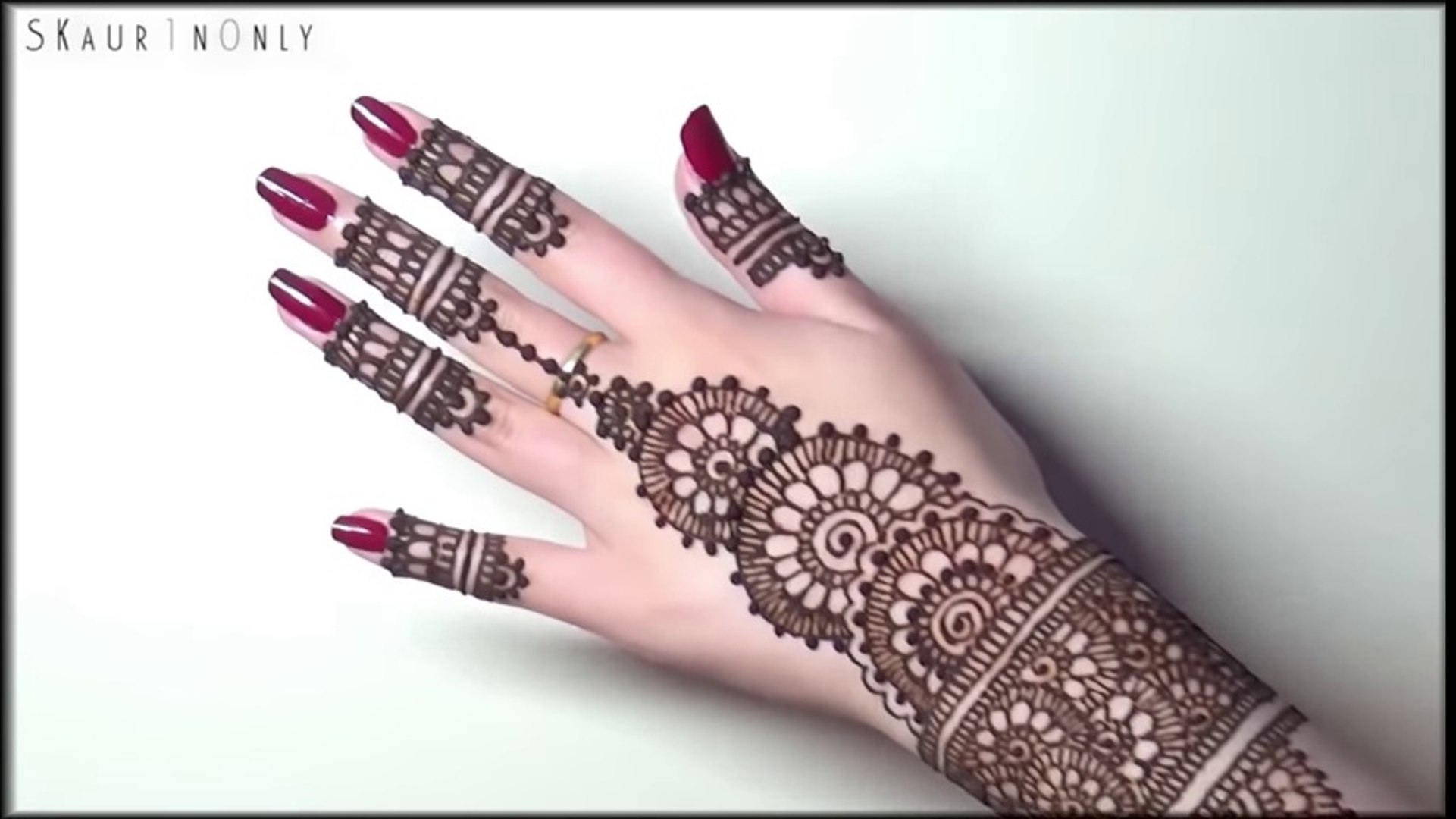 Henna Art 4 Beautiful Circular Mehendi Design With Pearl Effect