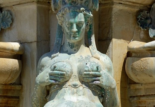 Cachez ce sein que je ne saurais voir #3 : La fontaine de Neptune