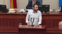 Seanca për Zvërlevskin, akuza dhe fyerje mes deputetëve