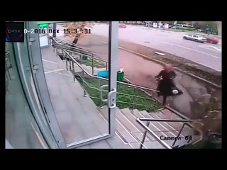 Kazalardan Kıl Payı kurtulan Dünyanın En Şanslı İnsanla