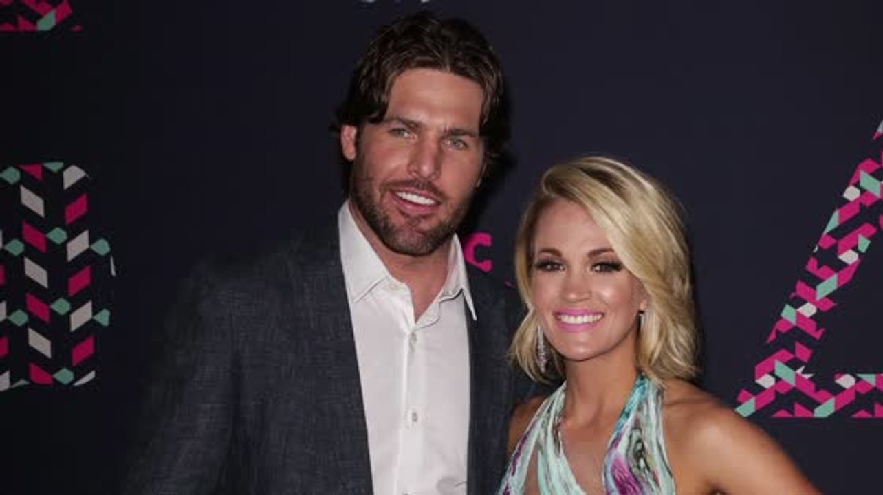 Carrie Underwood Shares Superhero Bedtime Routine