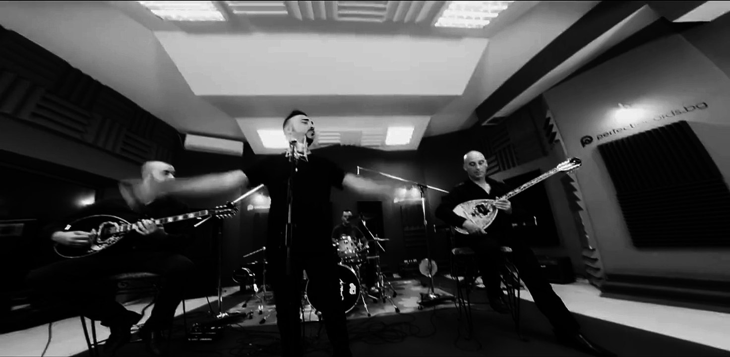 ANDREAS & LIVE BAND - GREEK MUSIC COMPILATION (COVER) 2017