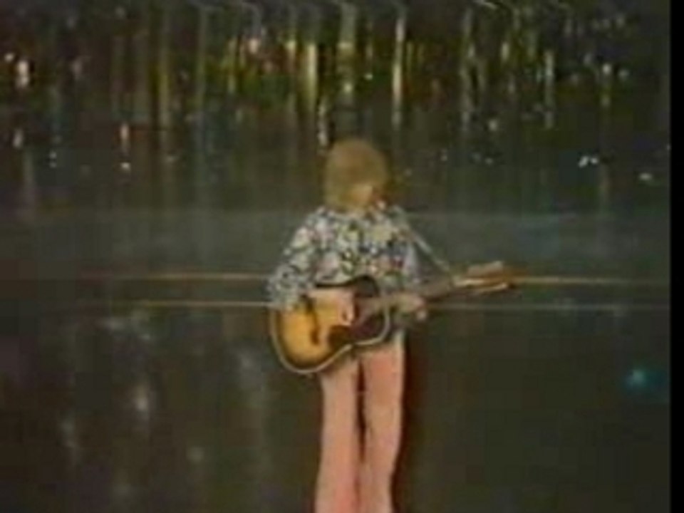 David Bowie - Space Oddity (Ivor Novello Awards 1970)