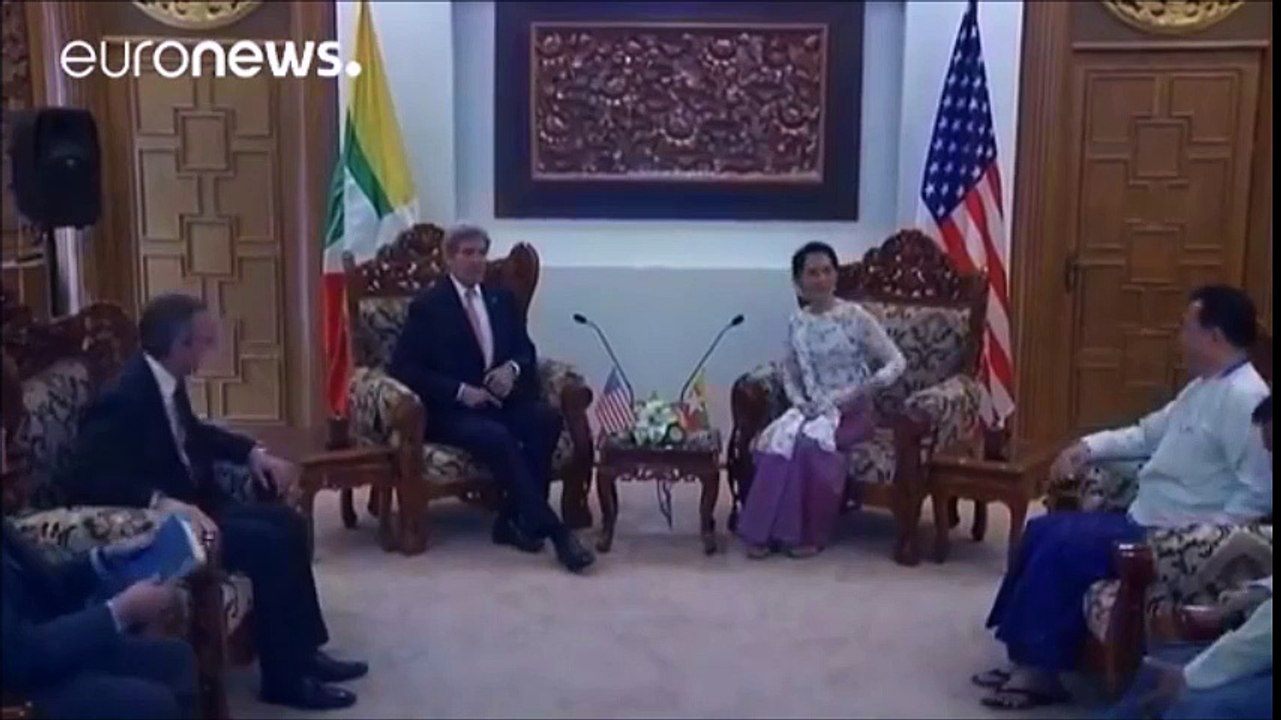 خبر مرگ ملا منصور که توسط جان کری به عنوان ازمیان رفتن مانع صلح از مرگ وی یاد کرد