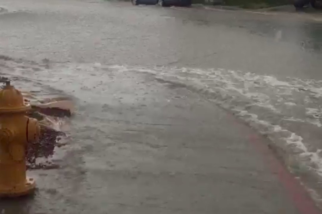 Heavy Rain Causes Flash Flooding in Las Vegas