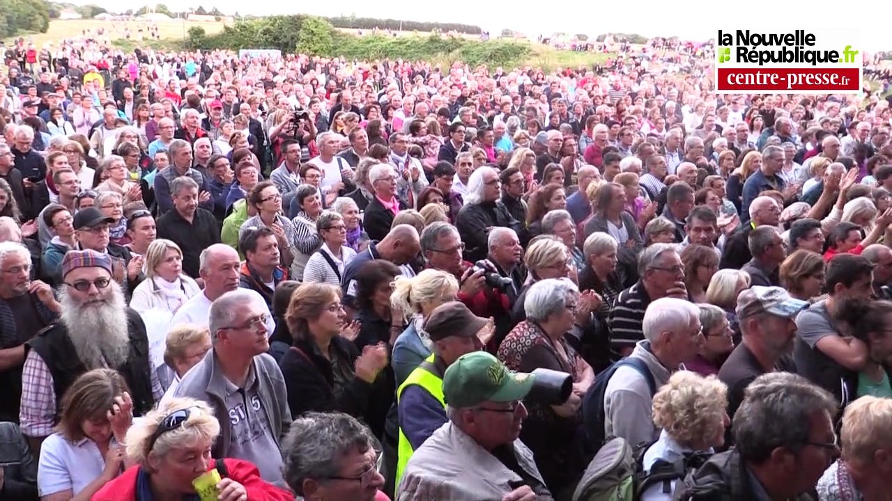 VIDEO. Couhé. Catherine Lara aux Heures vagabondes