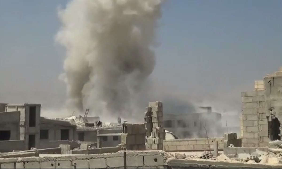 Serangan Rudal Suriah Sasar Pemberontak di Damaskus