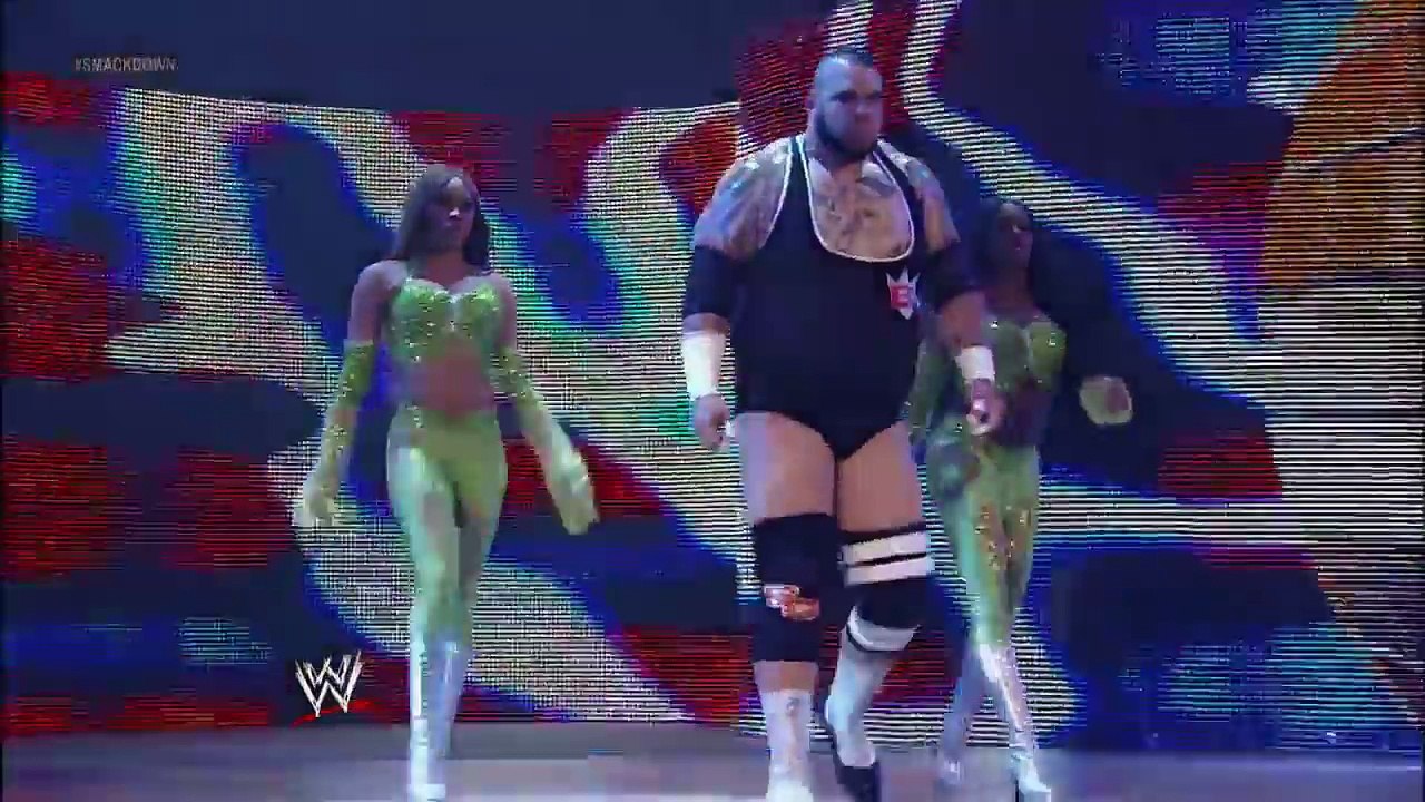 A clash between Big Show and Brodus Clay is interrupted by David Otunga: SmackDown, June 2