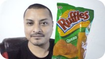 Ruffles De Sabritas Papas Con Sabor A Queso Fritura Ondulada Y Un Invitado