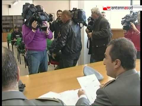 TG 12.11.10 Truffe alle assicurazioni, una 65enne come... Valentino Rossi