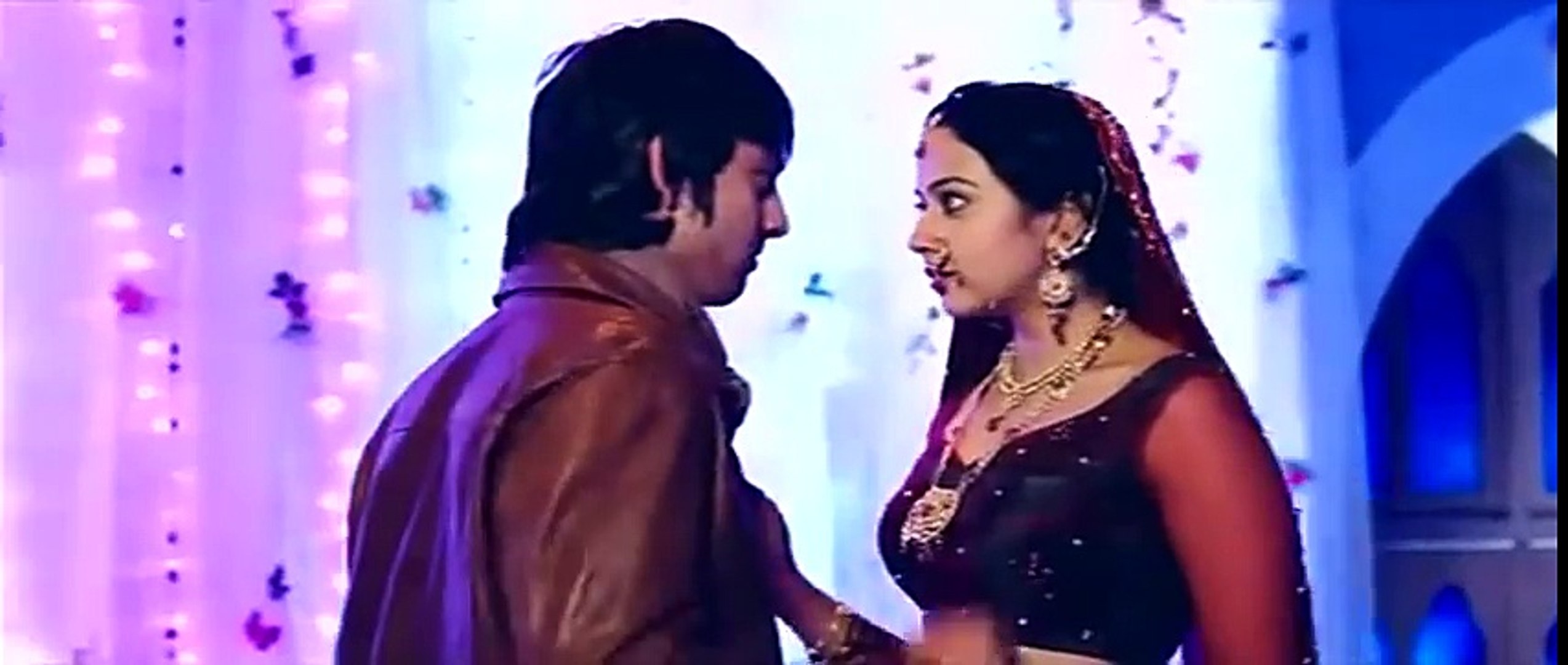 Rakul Preet Singh In Yaariyan Kiss