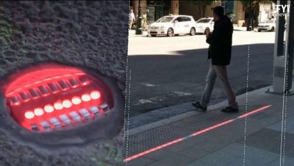 Download Video: Traffic Light For Pedestrians Addicted to Their Phones