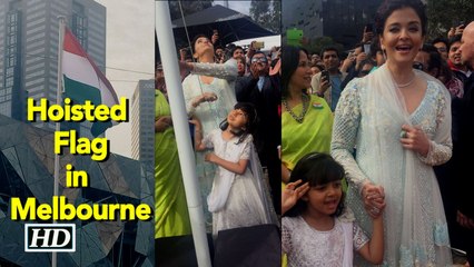 Aishwarya Rai Hoists Indian Flag in Melbourne