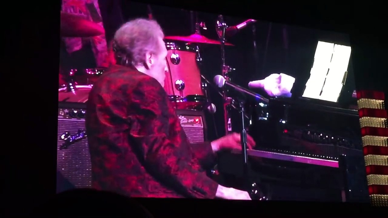 Jerry Lee Lewis Great Balls of Fire & Whole Lotta Shakin Goin On Golden Nugget January 2