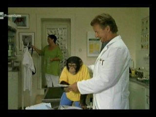 Il nostro amico Charly 9x09 - Nato con la camicia