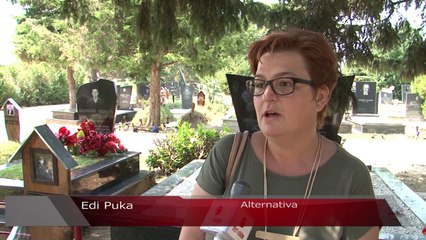 Kujtohen në 19 të vjetorin e rënies dëshmorët Elton Zherka dhe Përmet Vula - Lajme