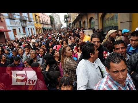 Simpatizantes a Mancera asisten a las afueras de la ALDF por informe de labores/ Comunidad