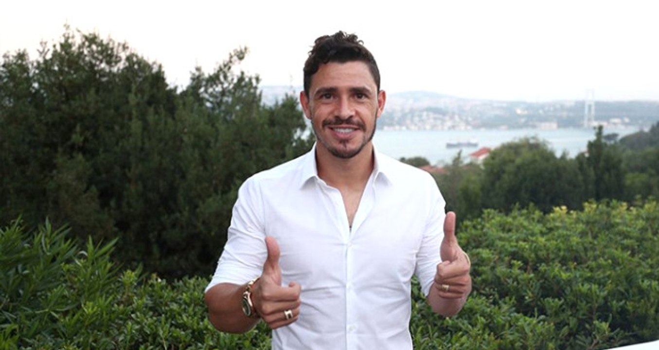 Fenerbahçe, Giuliano'yu Transfer Ettiğini Resmen Duyurdu