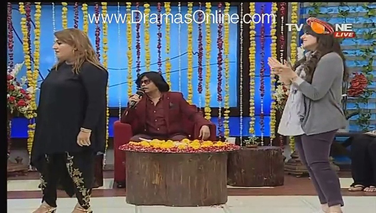 Check out Another Dance of Shabbir Jan's Wife in Sahir Lodhi's Morning Show