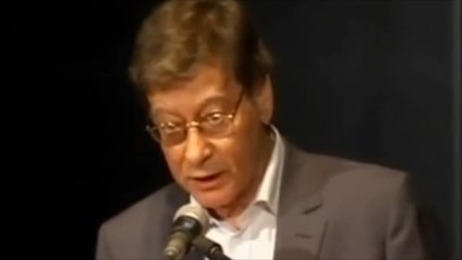 محمود درويش.. صوت عاشق لفلسطين