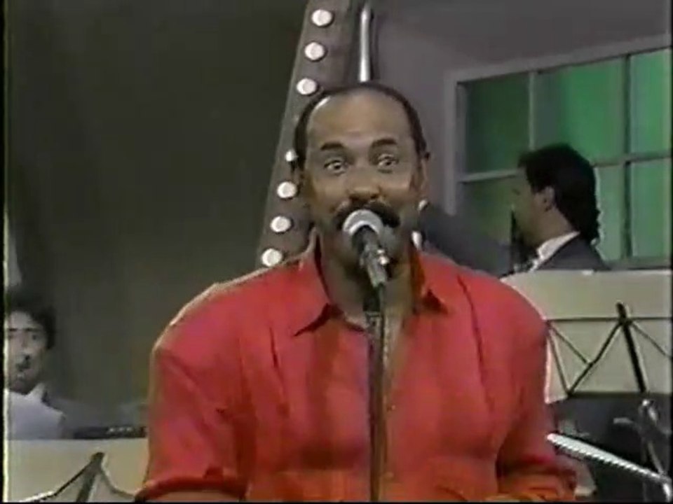 Oscar d leon y su orq.en republica dominicana -POPURRI DE EXITOS - MICKY SUERO CANAL