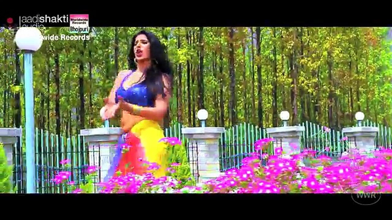 Bhooiyan Giraye Dihala Joran Ae Kulboran Saiyan   Poonam Dubey   Hot Bhojpuri Song   HD(360p)