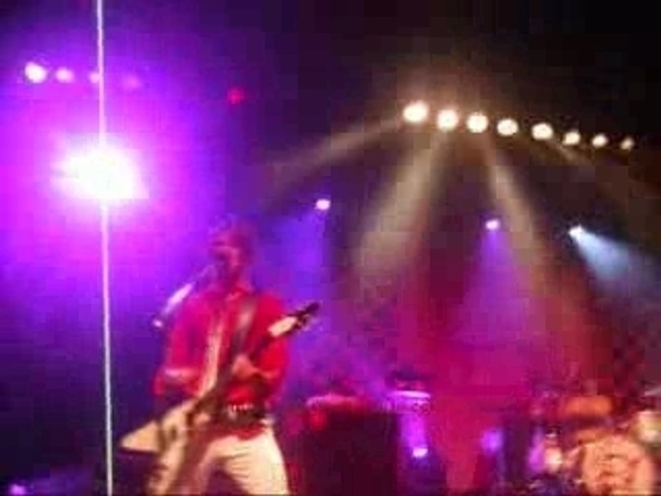 Killerpilze:Part4 reportage Concert Paris Oct2007