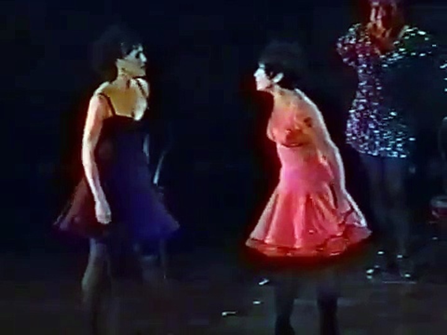 Chita Rivera Donna Mckechnie Bebe Neuwirth Theres Gotta Be Something Better Than This Video Dailymotion