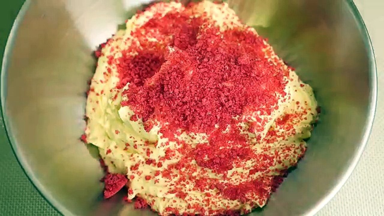 Giant Pocky Chocolate Cake ジャイアントポッキーケーキ