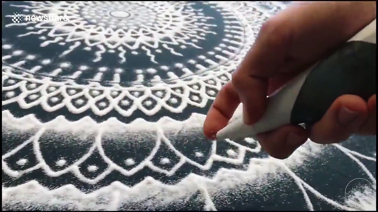 Artist creates mesmerising mandala using salt
