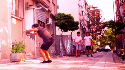 ADAM VURMA ŞAKASI YAPARAK TROLLEDİM !