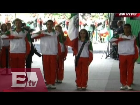 Abanderamiento a los deportistas para los Juegos Centroamericanos 2014/ Entre Mujeres