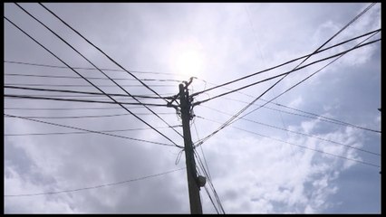 SHUME ZONA MBETEN PA ENERGJI ELEKTRIKE, MOTI I KEQ SHKAKTON DEFEKTE NE RRJETIN E SHPERNDARJES LAJM