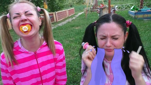 Bad Baby with Tantrum and Crying for Lollipops Little Babies Learn Colors with Finger Fami