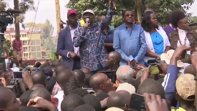 Raila Odinga s'adresse à ses partisans