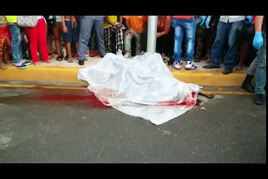 Terrible accidente de tránsito deja como resultado tres muertos.