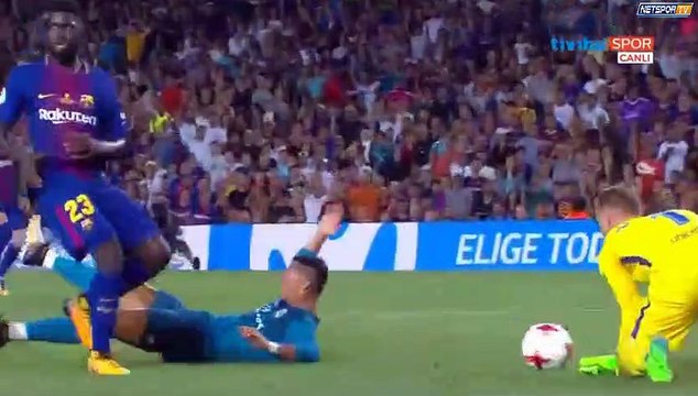 Carton rouge Cristiano Ronaldo Barcelona 1-2 Real Madrid 13.08.2017