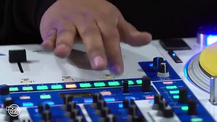 DJ Fatfingaz 5-Min Live Mixing