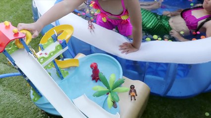 Kan & Aki family ある日の水遊び　プレイモービル