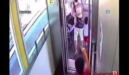 Metroda inanılmaz anlar kamerada!